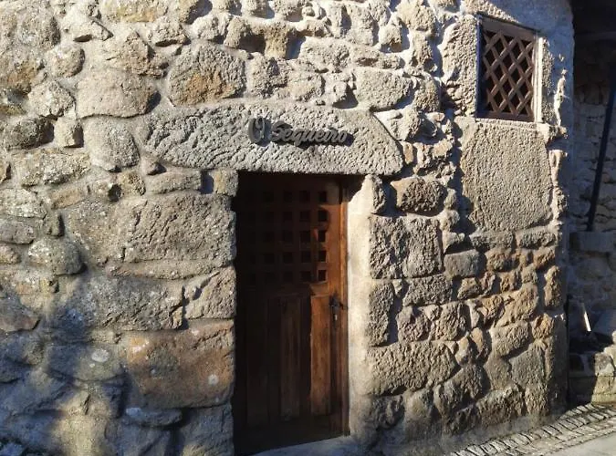 Casa Do Sequeiro Tatil Evi Parada del Sil